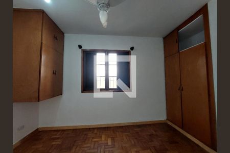 Quarto 1 de casa para alugar com 2 quartos, 180m² em Veleiros, São Paulo