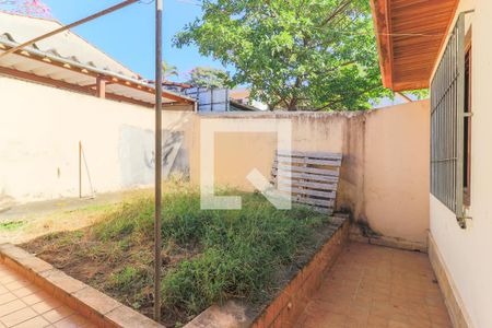 Casa para alugar com 110m², 3 quartos e 2 vagasQuintal