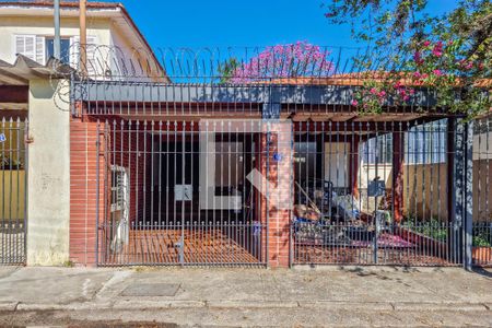 Casa para alugar com 110m², 3 quartos e 2 vagasFachada