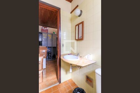 Casa para alugar com 110m², 3 quartos e 2 vagasBanheiro de Serviço