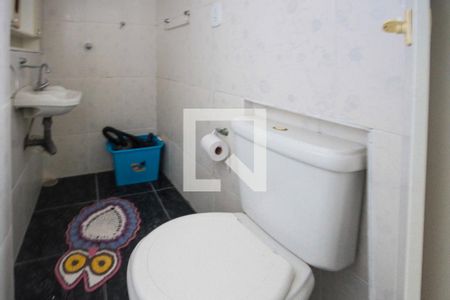 Banheiro da Suite de casa para alugar com 2 quartos, 100m² em Jardim das Rosas (zona Leste I), São Paulo