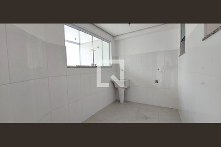 Casa à venda com 250m², 4 quartos e 4 vagas Casa à venda com 250m², 4 quartos e 4 vagasÁrea de Serviço