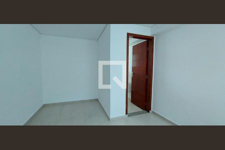 Casa à venda com 250m², 4 quartos e 4 vagas Casa à venda com 250m², 4 quartos e 4 vagasQuarto 4 suíte