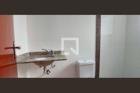 Casa à venda com 250m², 4 quartos e 4 vagas Casa à venda com 250m², 4 quartos e 4 vagasBanheiro Quarto 1 suíte