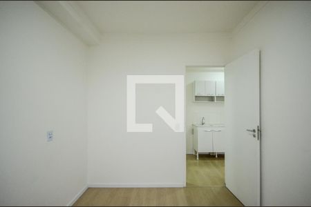 Quarto  de kitnet/studio para alugar com 1 quarto, 59m² em Vila Mangalot, São Paulo