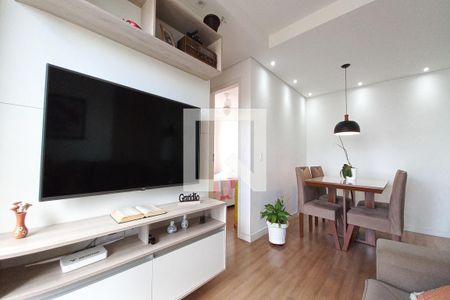 Sala de apartamento para alugar com 2 quartos, 47m² em Jardim Ipaussurama, Campinas