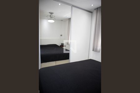 Quarto 2 de apartamento para alugar com 2 quartos, 60m² em Vila Gustavo, São Paulo