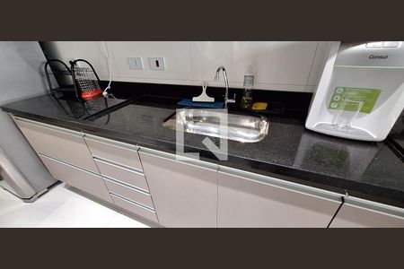 Cozinha de apartamento para alugar com 2 quartos, 88m² em Cidade Ocian, Praia Grande