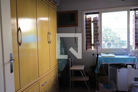 Casa à venda com 430m², 5 quartos e 2 vagasQuarto 02