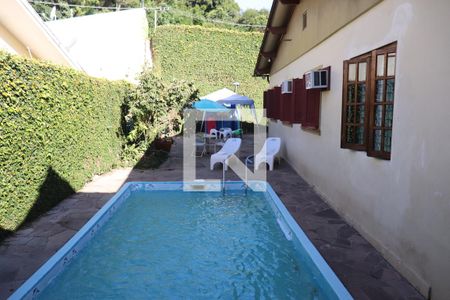 Casa à venda com 430m², 5 quartos e 2 vagasPiscina 