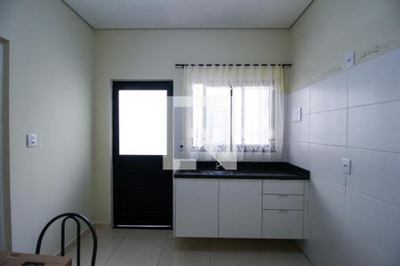 Cozinha de casa para alugar com 1 quarto, 25m² em Vila Jardini, Sorocaba