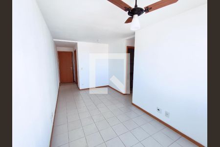 Sala de apartamento para alugar com 3 quartos, 76m² em Quintino Bocaiúva, Rio de Janeiro