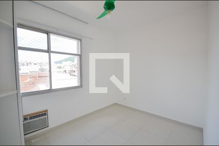 Quarto de apartamento à venda com 2 quartos, 75m² em Tijuca, Rio de Janeiro
