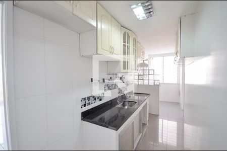 Apartamento à venda com 75m², 2 quartos e 1 vaga Apartamento à venda com 75m², 2 quartos e 1 vagaCozinha