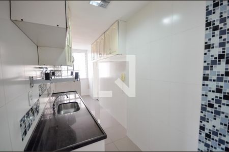 Apartamento à venda com 75m², 2 quartos e 1 vaga Apartamento à venda com 75m², 2 quartos e 1 vagaCozinha