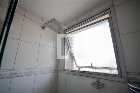 Apartamento à venda com 75m², 2 quartos e 1 vaga Apartamento à venda com 75m², 2 quartos e 1 vagaBanheiro da Suíte