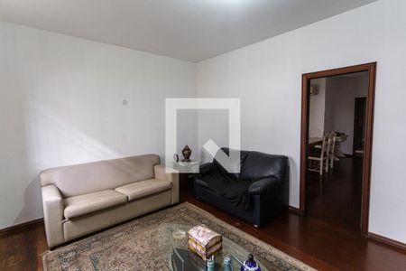 Sala 1 de casa para alugar com 6 quartos, 265m² em Horto, Belo Horizonte