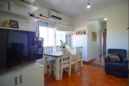 Sala  de apartamento à venda com 3 quartos, 80m² em Bom Fim, Porto Alegre
