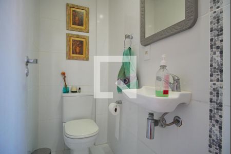 Lavabo de apartamento à venda com 3 quartos, 80m² em Bom Fim, Porto Alegre