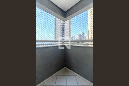Apartamento à venda com 75m², 2 quartos e 2 vagas Apartamento à venda com 75m², 2 quartos e 2 vagasVaranda