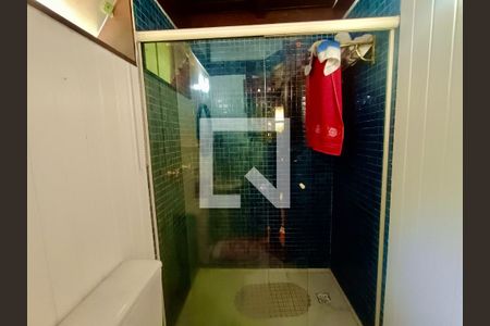 Casa à venda com 1217m², 4 quartos e 4 vagas Casa à venda com 1217m², 4 quartos e 4 vagasBanheiro 3