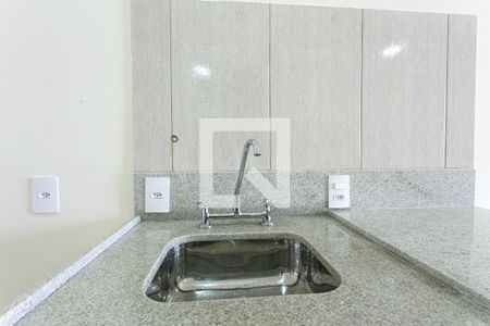 Studio para alugar com 27m², 1 quarto e sem vaga Studio para alugar com 27m², 1 quarto e sem vagaCozinha