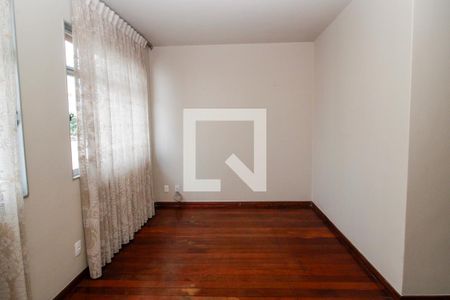 Apartamento à venda com 3 quartos, 133m² em Colégio Batista, Belo Horizonte