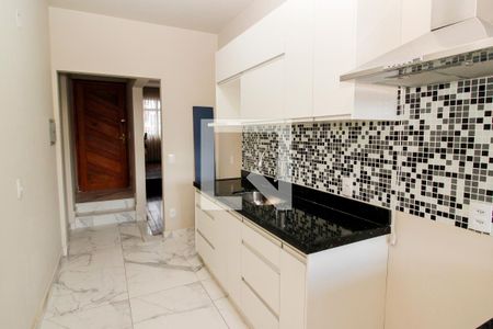 Apartamento à venda com 133m², 3 quartos e 1 vagaCozinha 