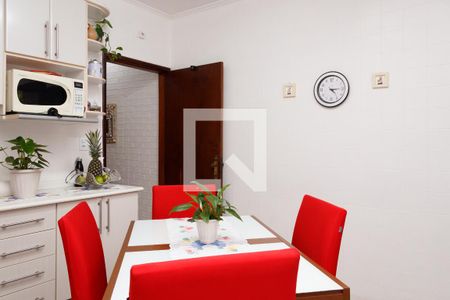 Casa à venda com 151m², 3 quartos e 3 vagasCozinha/Copa