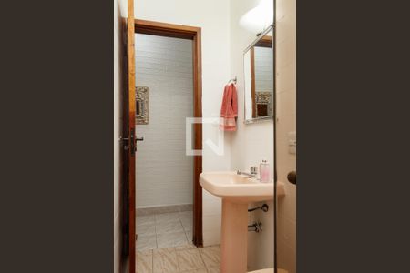 Casa à venda com 151m², 3 quartos e 3 vagasBanheiro 2