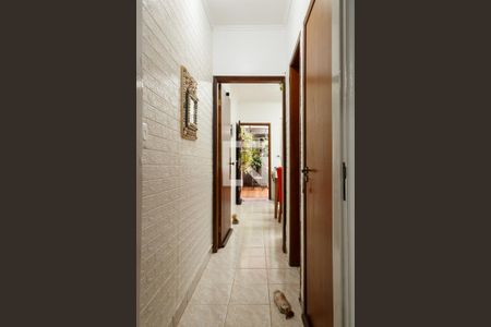 Casa à venda com 151m², 3 quartos e 3 vagasCorredor