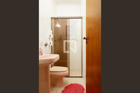 Casa à venda com 151m², 3 quartos e 3 vagasBanheiro 2