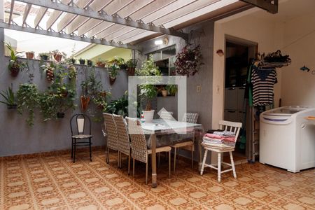 Casa à venda com 151m², 3 quartos e 3 vagasÁrea comum