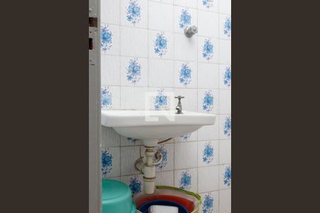 Casa à venda com 151m², 3 quartos e 3 vagasBanheiro 3