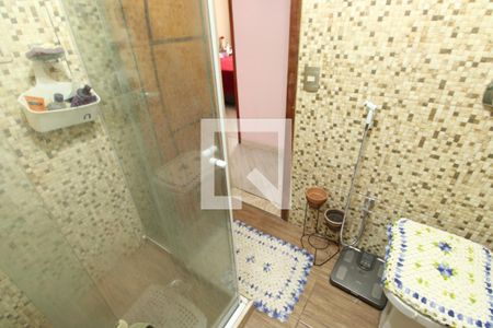 Apartamento à venda com 70m², 2 quartos e 2 vagasBanheiro