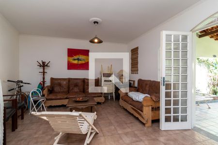 Casa para alugar com 300m², 5 quartos e 3 vagasSalão de Festas