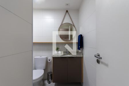 Banheiro de kitnet/studio à venda com 1 quarto, 24m² em Vila Olímpia, São Paulo