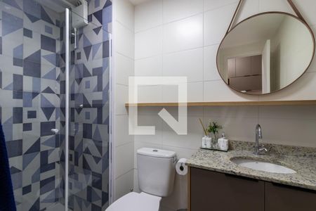 Banheiro de kitnet/studio à venda com 1 quarto, 24m² em Vila Olímpia, São Paulo