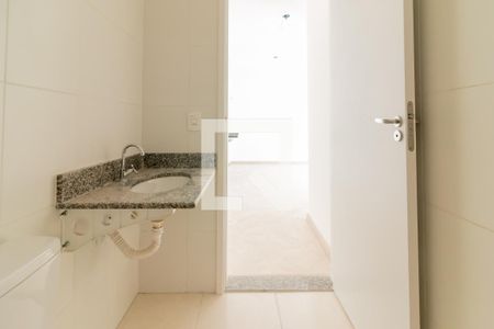 Banheiro de apartamento para alugar com 2 quartos, 53m² em Butantã, São Paulo
