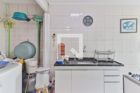 Casa para alugar com 70m², 2 quartos e 1 vaga Casa para alugar com 70m², 2 quartos e 1 vagaCozinha e Área de Serviço