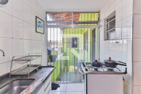 Casa para alugar com 70m², 2 quartos e 1 vaga Casa para alugar com 70m², 2 quartos e 1 vagaCozinha e Área de Serviço