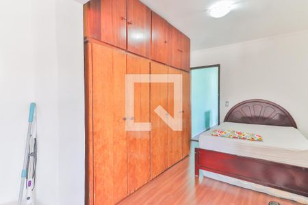 Quarto 01 de casa à venda com 2 quartos, 70m² em Jardim Ester Yolanda, São Paulo