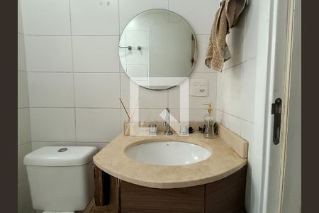 Apartamento à venda com 108m², 3 quartos e 2 vagasBanheiro Social