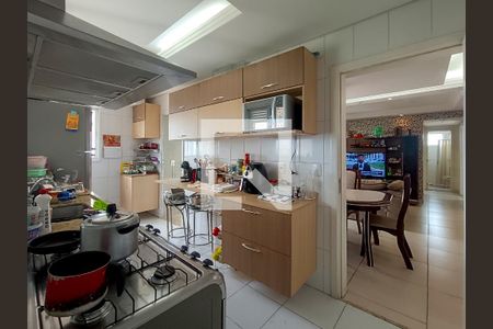 Apartamento à venda com 108m², 3 quartos e 2 vagasCozinha