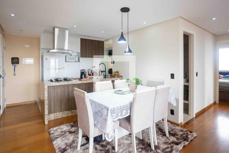 Sala de apartamento à venda com 2 quartos, 63m² em Piraporinha, Diadema