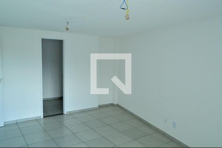 Apartamento à venda com 75m², 2 quartos e 1 vaga Apartamento à venda com 75m², 2 quartos e 1 vagaSuíte