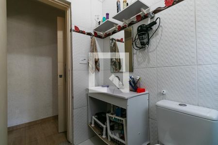 Casa à venda com 150m², 3 quartos e 2 vagas Casa à venda com 150m², 3 quartos e 2 vagasBanheiro da Suíte