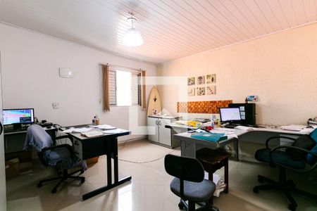 Casa à venda com 150m², 3 quartos e 2 vagas Casa à venda com 150m², 3 quartos e 2 vagasCasa 2 - Dormitório 3