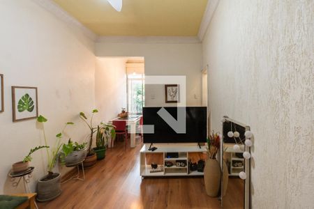 Apartamento para alugar com 67m², 2 quartos e sem vagaSala