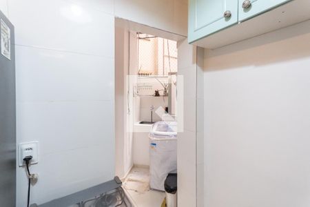 Apartamento para alugar com 67m², 2 quartos e sem vagaCozinha e Área de Serviço